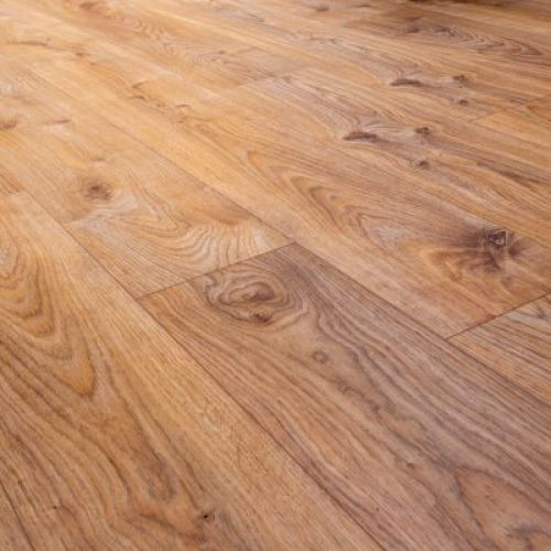 Vinyl Plank Flooring and Installation Service